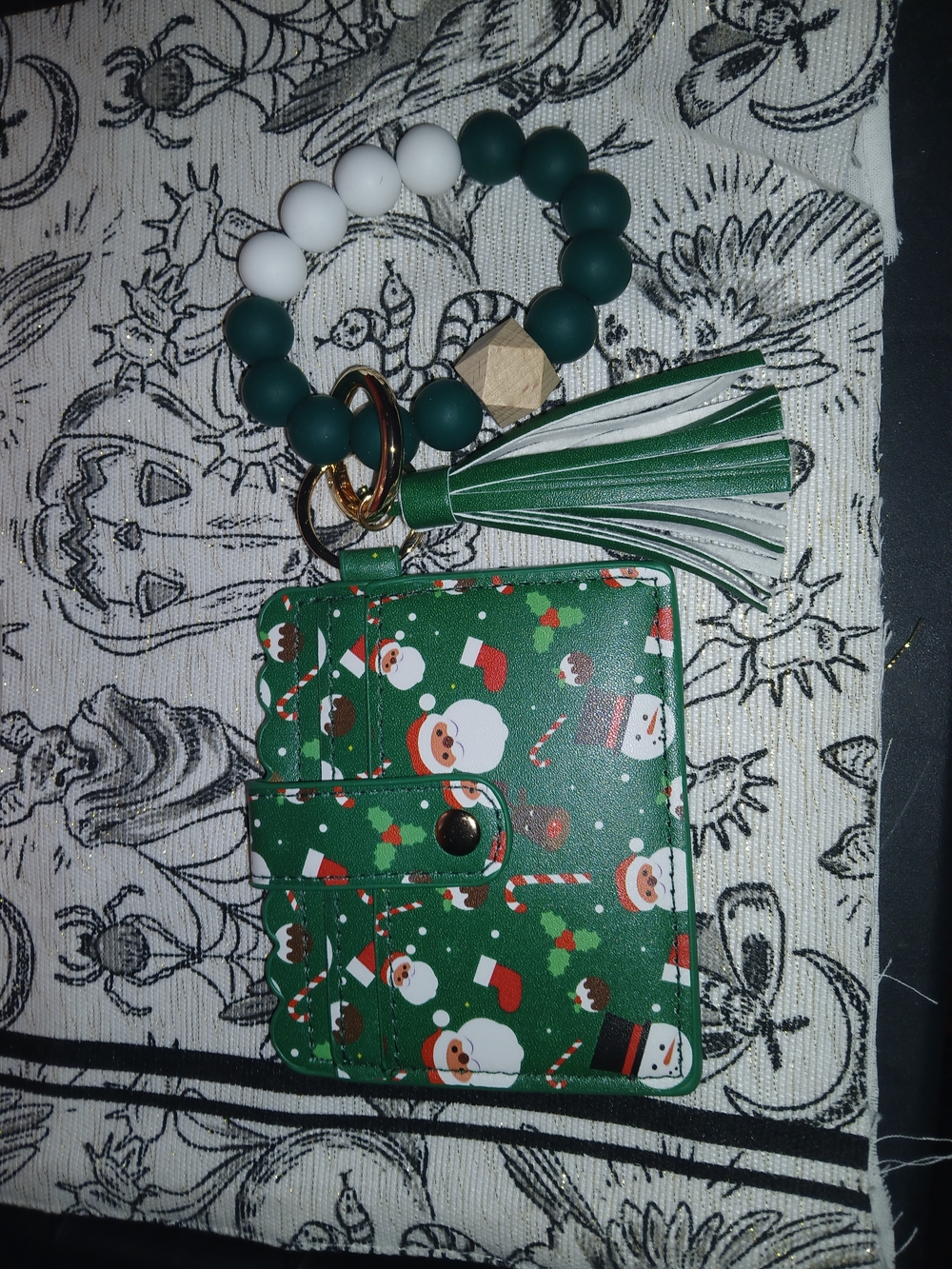 Green Holiday Card Holder Wristlet with Tassel